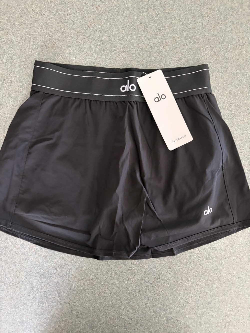 ALO Yoga Women's Black Performance Shorts